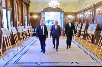 Александр Беглов открыл после реконструкции Дом национальностей и обсудил с представителями диаспор совместную работу в гуманитарной сфере